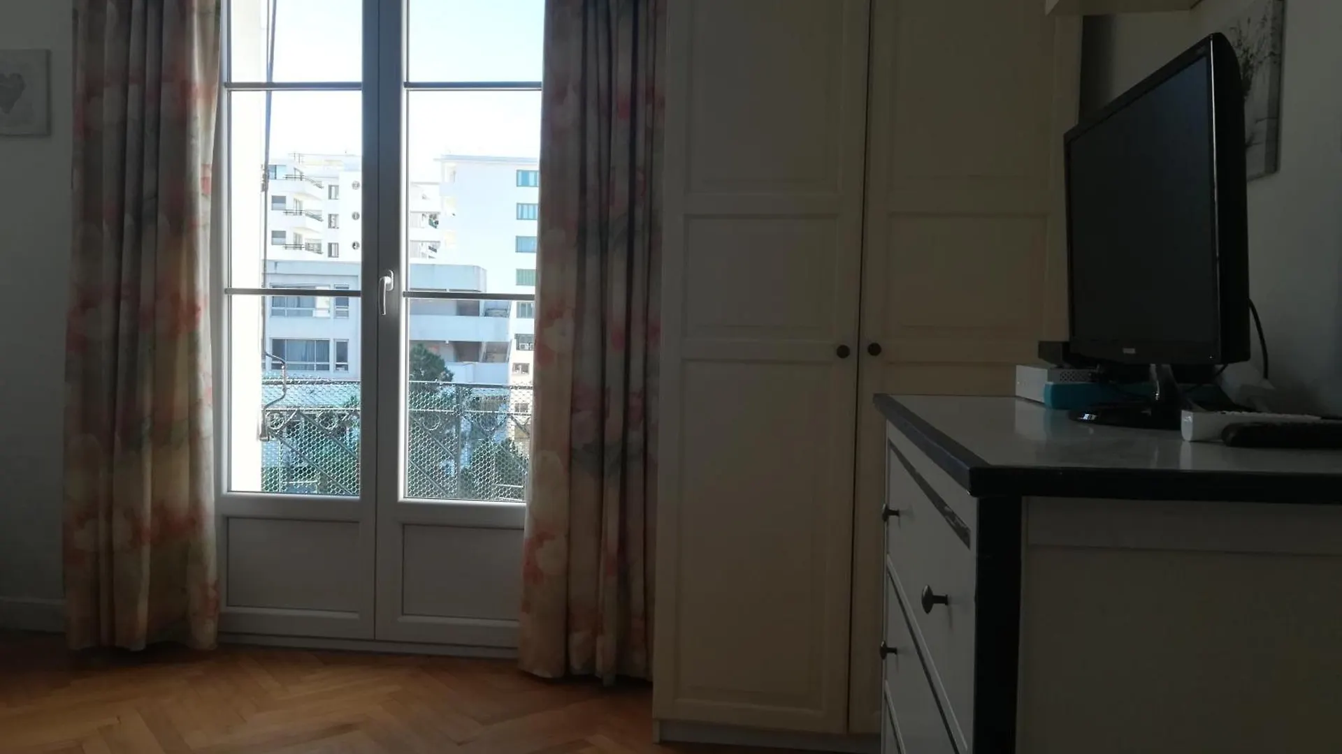 Apartment Palais de Coppet Nice